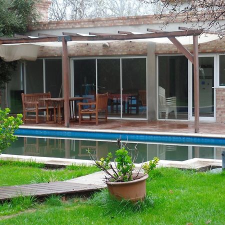 Las Acacias Plottier Exterior photo